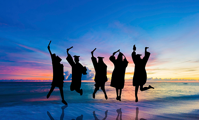 業(yè)績優(yōu)于資歷，能力高于學歷